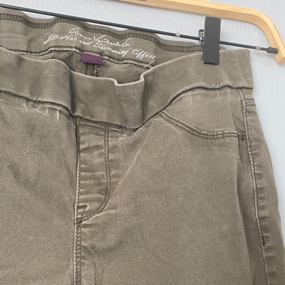 Gloria Vanderbilt Women's Olive Jeggings - Picture 3 of 7